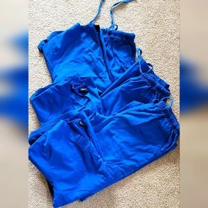 3 sets- MedGear Unisex Scrub Set ROYAL BLUE SMALL